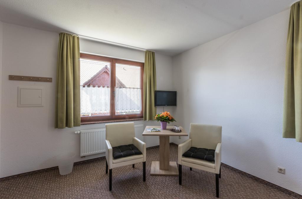 Gasthof Zum Slawen Vetschau Exteriör bild