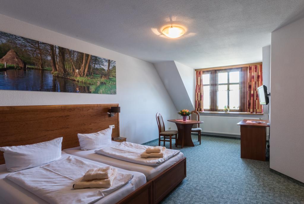 Gasthof Zum Slawen Vetschau Exteriör bild