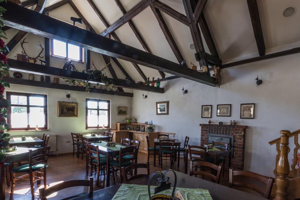 Gasthof Zum Slawen Vetschau Exteriör bild