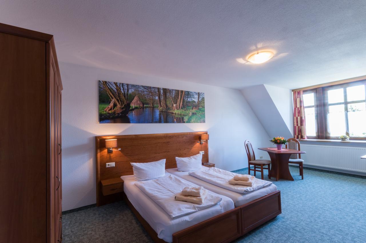 Gasthof Zum Slawen Vetschau Exteriör bild
