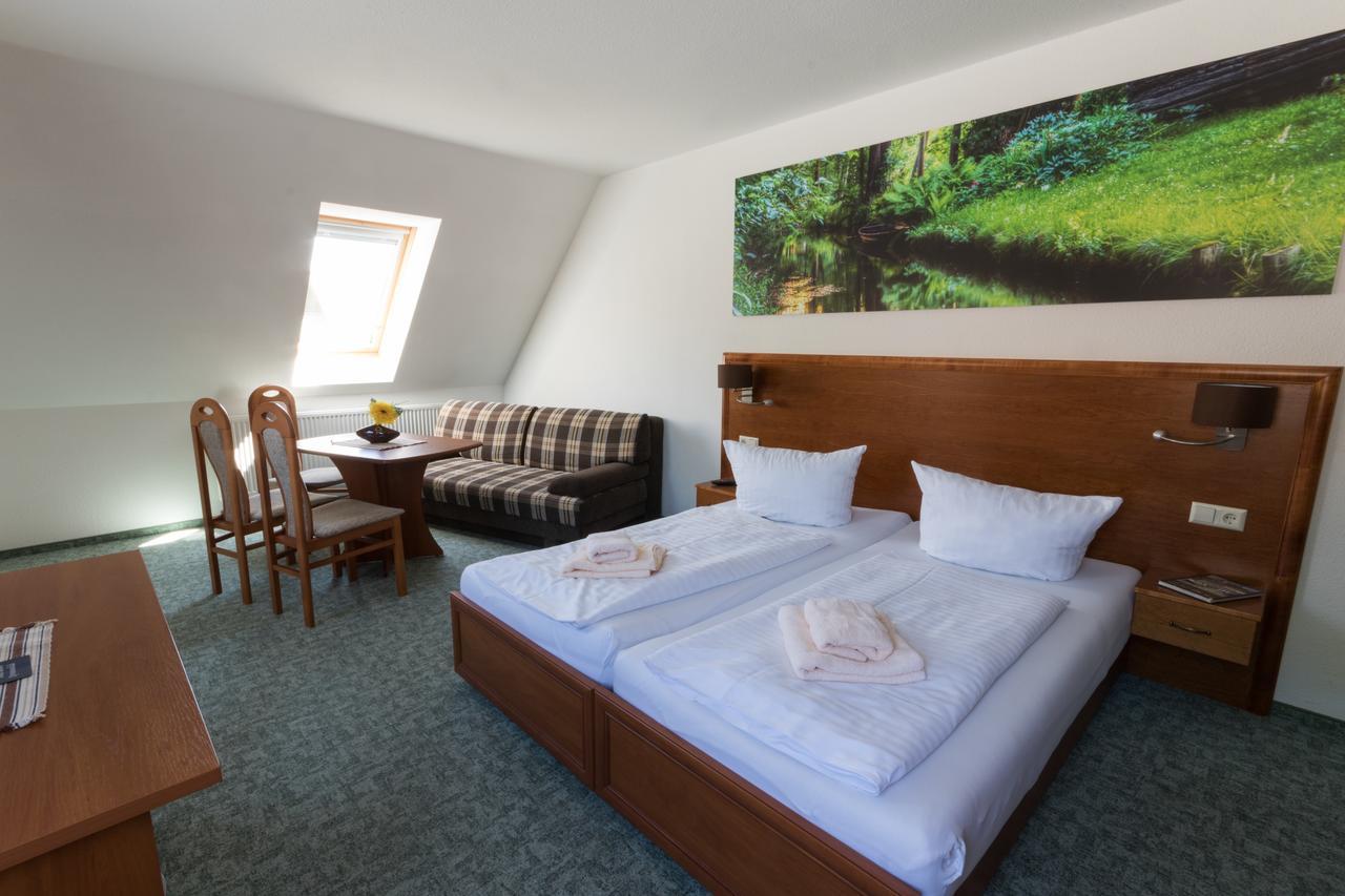 Gasthof Zum Slawen Vetschau Exteriör bild